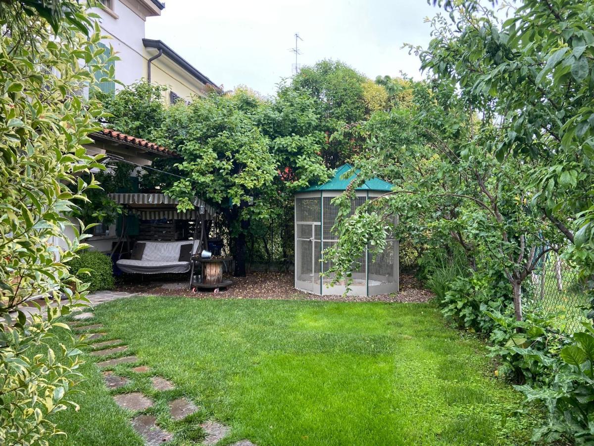 Casa Porto Vecchio Hotel Peschiera del Garda Buitenkant foto