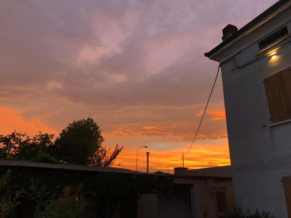Casa Porto Vecchio Hotel Peschiera del Garda Buitenkant foto